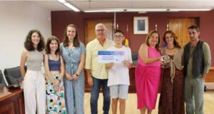 El Ayuntamiento de Huércal obtiene el premio al mejor cortometraje con «Tú serás lo que quieras ser» en el Festival Internacional de Cine para la Diversidad de Valencia El Ayuntamiento de Huércal obtiene el premio al mejor cortometraje con "Tú serás lo que quieras ser" en el Festival Internacional de Cine para la Diversidad de Valencia