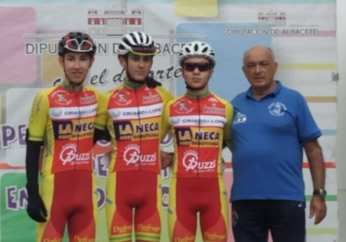 Participa en la Vuelta Ciclista a Molinicos (Albacete) el Club Ciclista Ciudad de El Ejido. Participa en la Vuelta Ciclista a Molinicos (Albacete) el Club Ciclista Ciudad de El Ejido