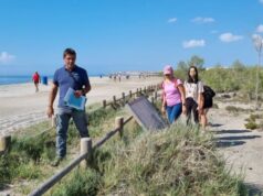 Roquetas de Mar participa en la campaña 1m2 contra la basuraleza, en la Ribera de La Algaida Roquetas de Mar se une a la campaña 1m2 contra la basuraleza con una actividad en la Ribera de La Algaida