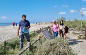 Roquetas de Mar participa en la campaña 1m2 contra la basuraleza, en la Ribera de La Algaida Roquetas de Mar se une a la campaña 1m2 contra la basuraleza con una actividad en la Ribera de La Algaida