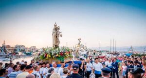 Del 22 al 26 de julio, el Puerto de Roquetas de Mar festejará sus fiestas en honor a la Virgen del Carmen y Santa Ana Del 22 al 26 de julio, el Puerto de Roquetas de Mar festejará sus fiestas en honor a la Virgen del Carmen y Santa Ana