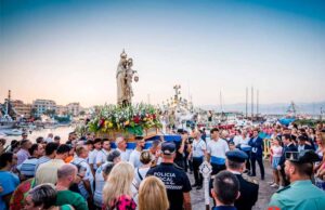 Del 22 al 26 de julio, el Puerto de Roquetas de Mar festejará sus fiestas en honor a la Virgen del Carmen y Santa Ana Del 22 al 26 de julio, el Puerto de Roquetas de Mar festejará sus fiestas en honor a la Virgen del Carmen y Santa Ana