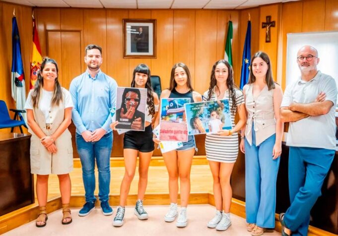 En Roquetas entrega de los premios de concurso de fotografía «Sin Humo» En Roquetas entrega de los premios de concurso de fotografía "Sin Humo"