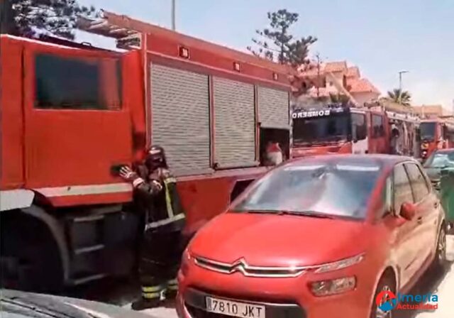 Sofocado un incendio en el Hotel Mediterráneo Bay & Resort de Roquetas de Mar Sofocado un incendio en el Hotel Mediterráneo Bay & Resort de Roquetas de Mar