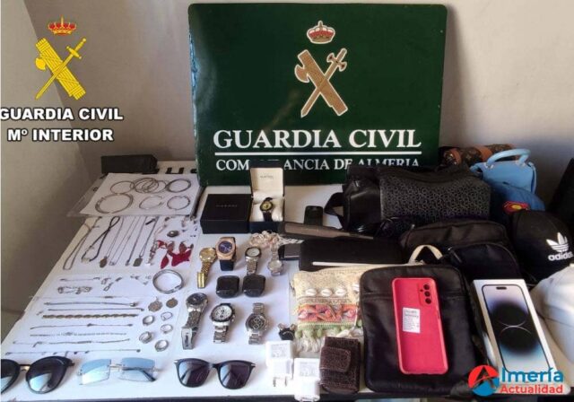 El responsable de 15 robos en hogares en Roquetas de Mar y Aguadulce arrestado por la Guardia Civil