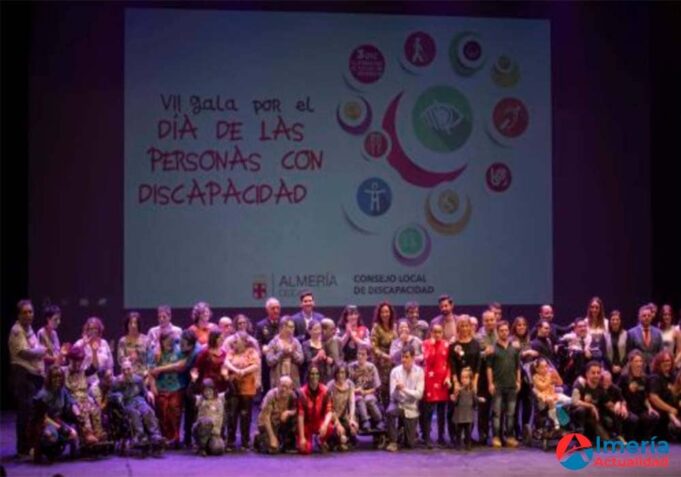 En la VII Gala de las Personas con Discapacidad, Almería se mueve por la diversidad y la inclusión