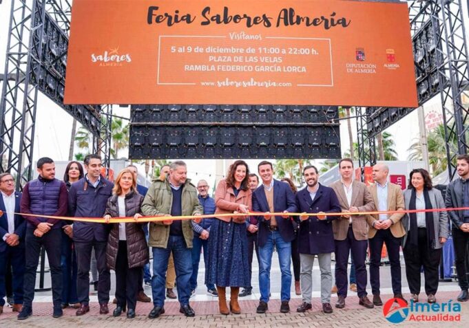 La Plaza de Las Velas de la capital de Almería se llena de salud y calidad con la Feria Sabores Almería
