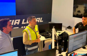El Ejido continúa en el esfuerzo por restaurar la normalidad después de 19 horas sin luz y activa el Plan de Emergencia Local Tras 19 horas a oscuras, El Ejido redobla esfuerzos y activa su Plan de Emergencia Local para restablecer la normalidad.