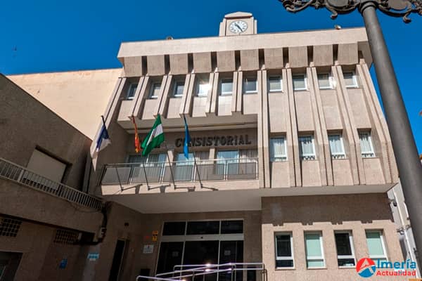 Roquetas de Mar encabeza en febrero los pagos a proveedores a nivel nacional Roquetas de Mar lidera el ranking nacional de pagos a proveedores en febrero