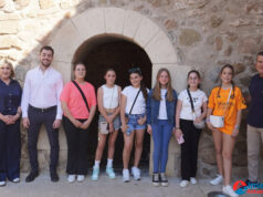 El Ayuntamiento de Carboneras y el IAJ transforman el Castillo de San Andrés en la sede de un Escape Room Aquí te presento tres titulares alternativos: "El Castillo de San Andrés de Carboneras se reinventa como innovador Escape Room gracias al IAJ