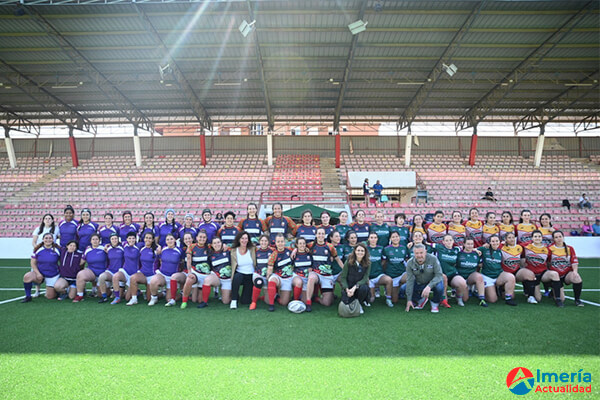 El Campeonato Andaluz de Rugby 7 Femenino se disputa en Almería con la presencia de Unión Rugby Almería (URA) Almería, epicentro del rugby andaluz: El Campeonato Femenino 7 arranca con la URA como anfitriona