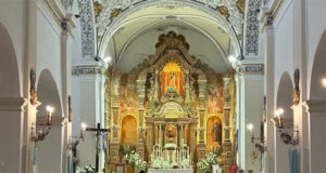 La Virgen del Saliente recorre las parroquias acogiendo el fervor de sus fieles La Virgen del Saliente visita las parroquias rodeada del fervor popular
