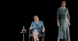La obra Malditos Tacones brilla con fuerza en el escenario del Teatro Auditorio del Ejido Malditos Tacones deslumbra al público del Teatro Auditorio del Ejido