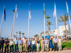 Seis playas de Roquetas de Mar lucirán este verano banderas azules y certificados de calidad Seis playas de Roquetas obtienen banderas azules y sellos de calidad para la temporada estival